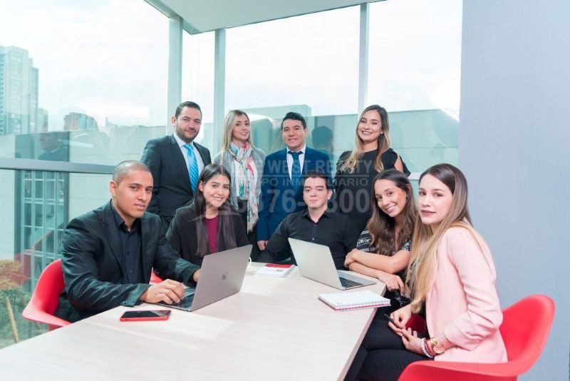 Equipo de One West Realty